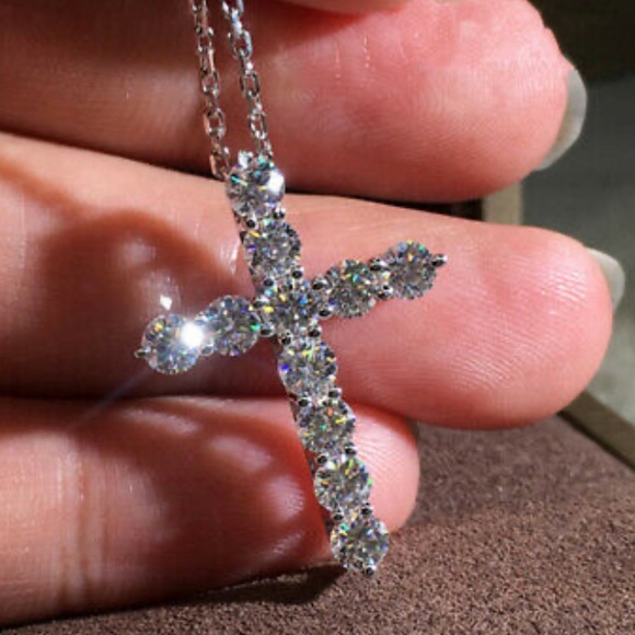 NWT STERLING SILVER Diamond 💎 Pendant Necklace - Picture 2 of 5